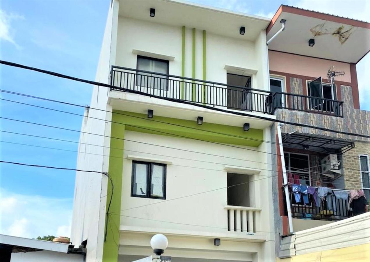 Guest House Onta Baru Macasar Exterior foto